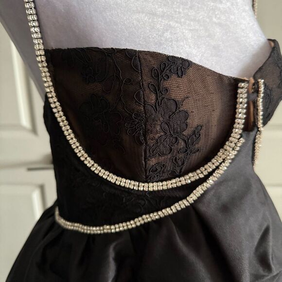 NWT Self-Portrait Black Taffeta Diamante Mini Dress with Lace Trim Size 10 - Picture 14 of 15